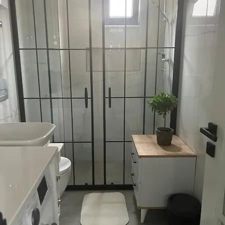Apartment Camelia 5- Beautiful 1+1 On Cleopatra Alanya
